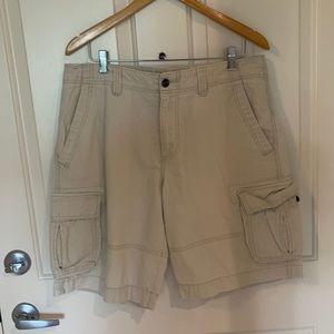 Like-New Men’s Size 34 Cargo Short